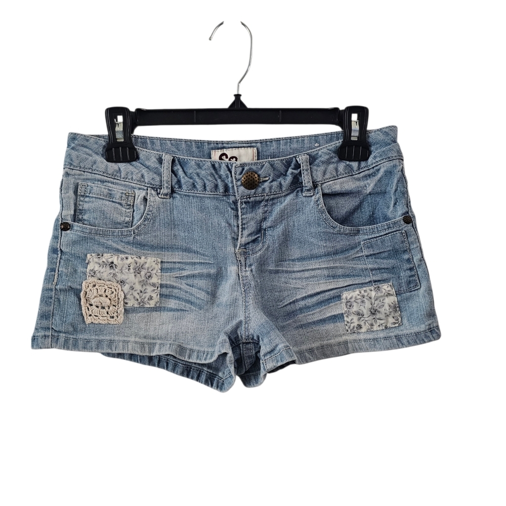 So Vintage y2k Light Wash Patchwork Jean Shorts Low Rise No Tag 7?